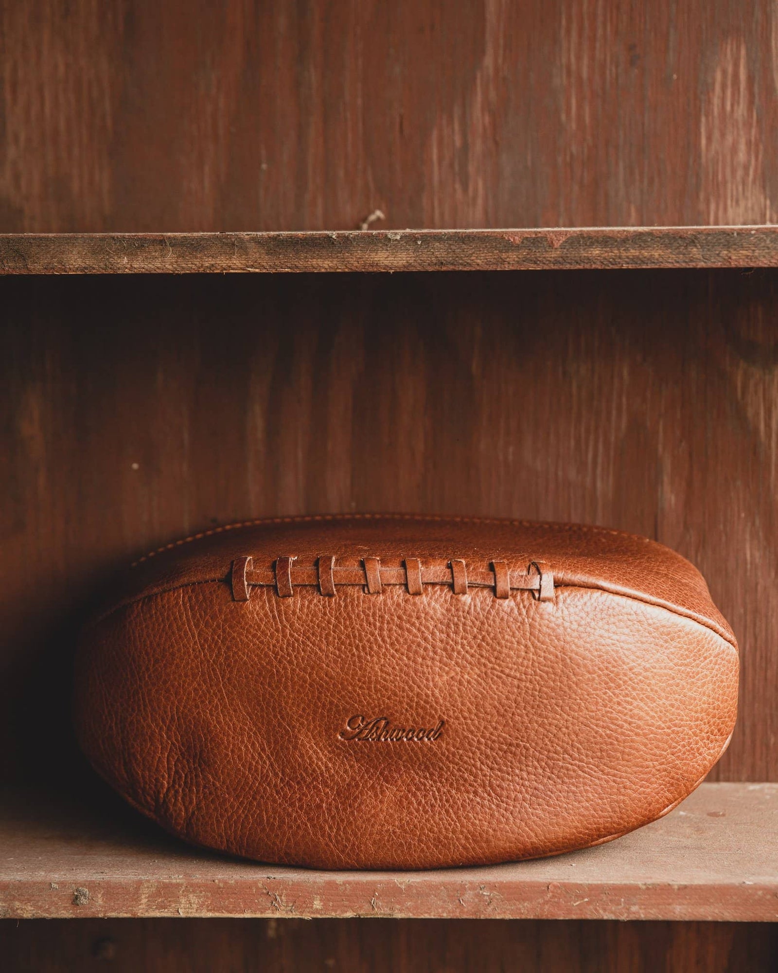 ashwood wash bag chad honey 