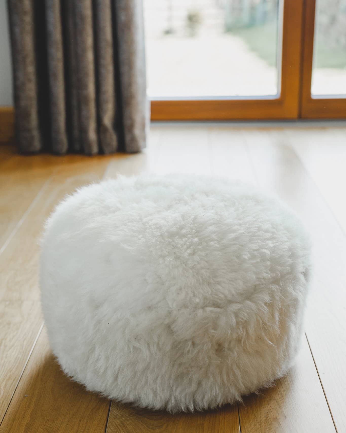 Nordvek sheepskin pouffe 9021-100 group on floor