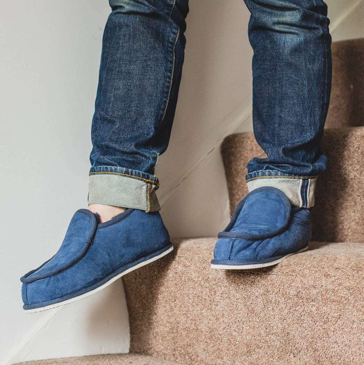 Mens Sheepskin Slippers - Easy Slip-On Design